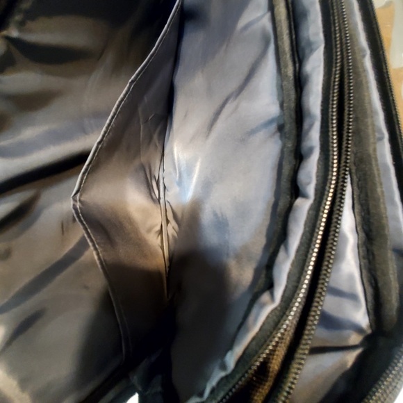 Wenger Swiss Gear  17" Laptop Bag / Case w Strap Black Nice Condition - Picture 11 of 14